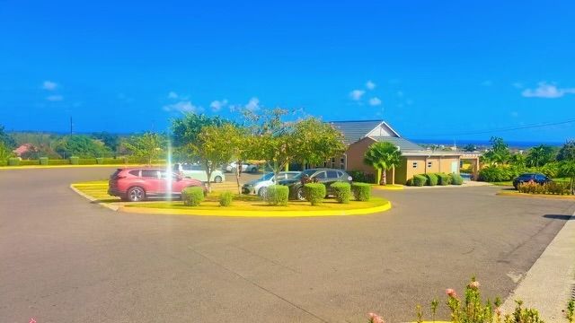 Entrance roundabout and clubhouse